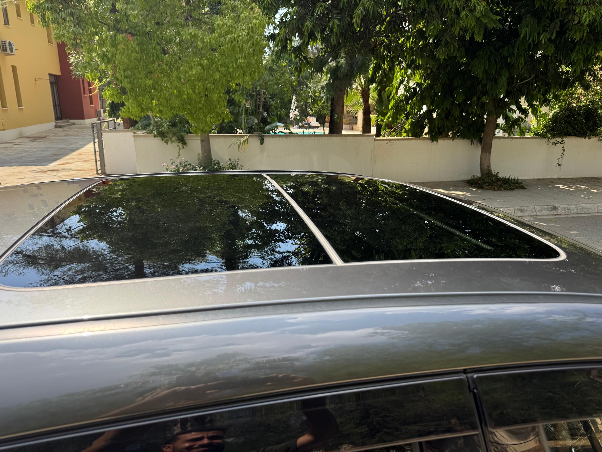 
								Mazda CX-60 full									